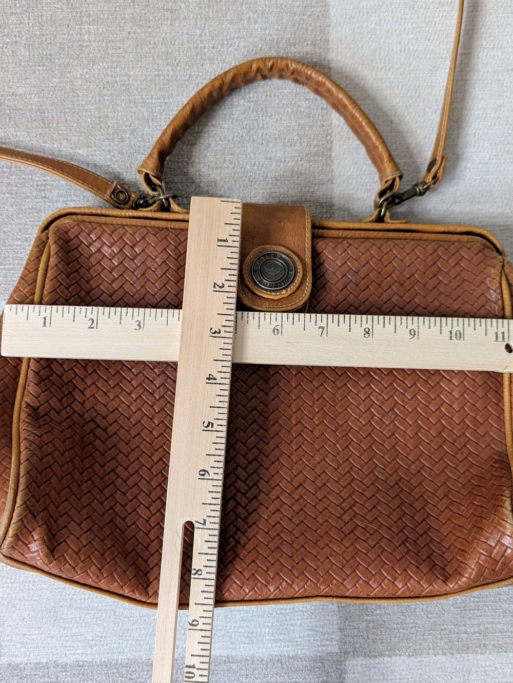 Vintage 80s Capezio woven embossed leather doctor bag satchel - Picture 9 of 9